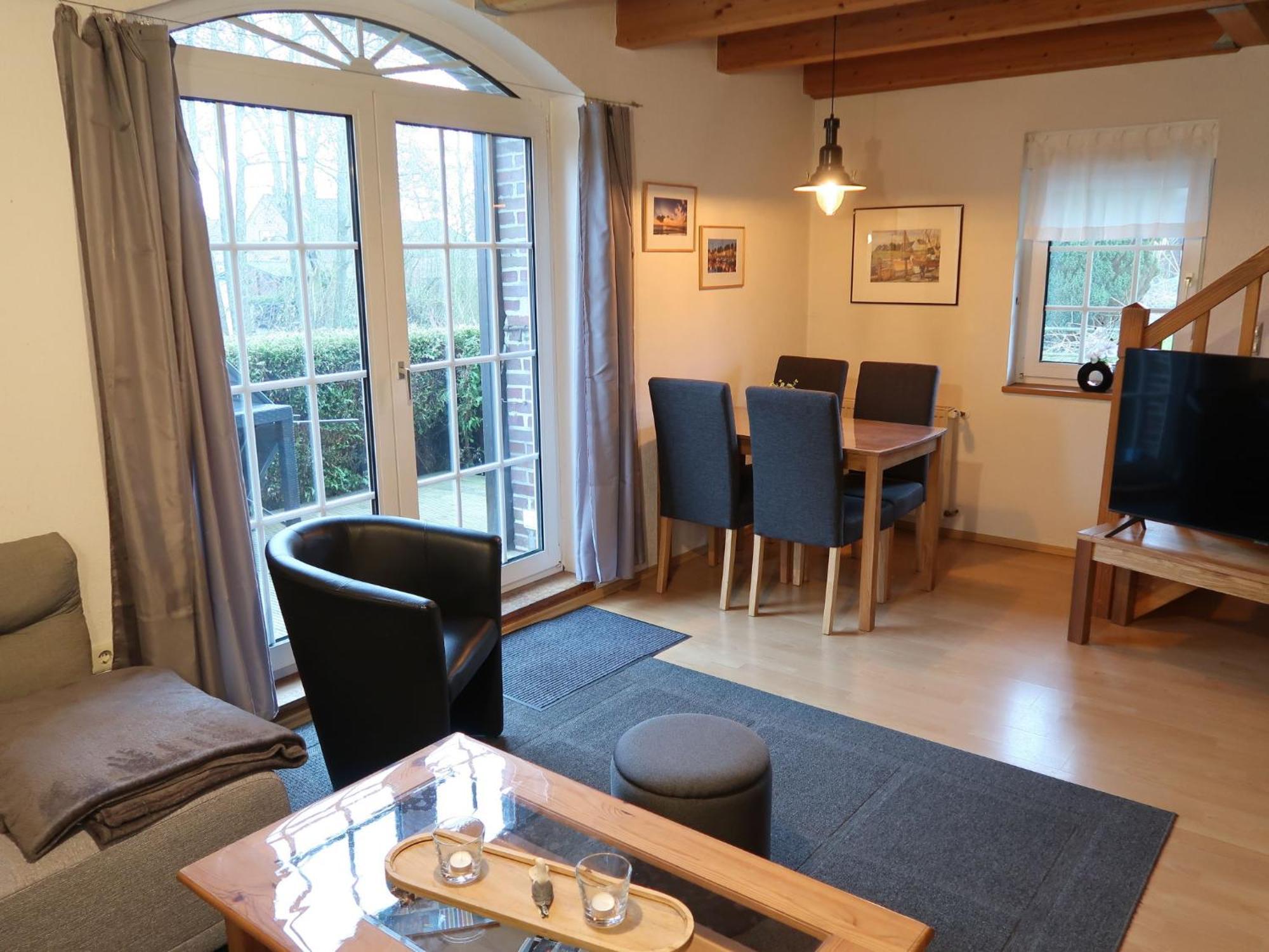 Alter Bahnhof By Interhome Neugarmssiel